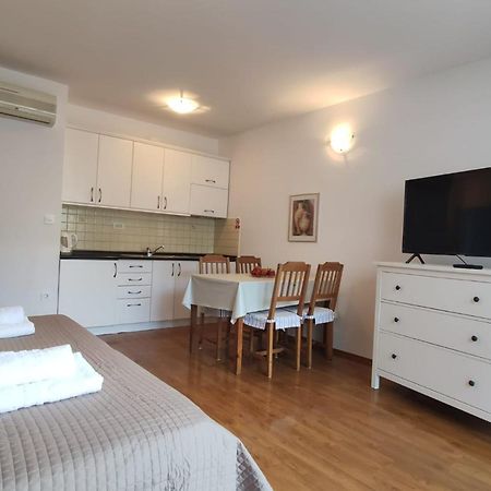 Ivana Apartman 2 Crikvenica Ngoại thất bức ảnh