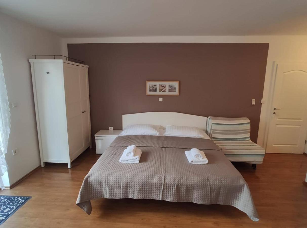 Ivana Apartman 2 Crikvenica Ngoại thất bức ảnh